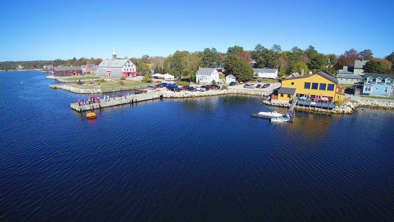 Inner Harbor Inn Shelburne Kültér fotó